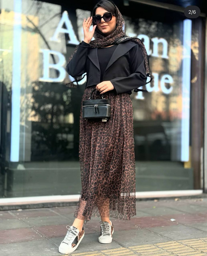 سه تیکه کت دامن شال رزا