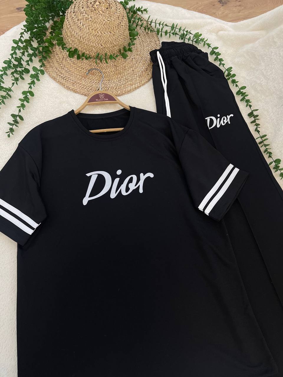 ست تیشرت شلوار Dior جنس دورس نخ پنبه