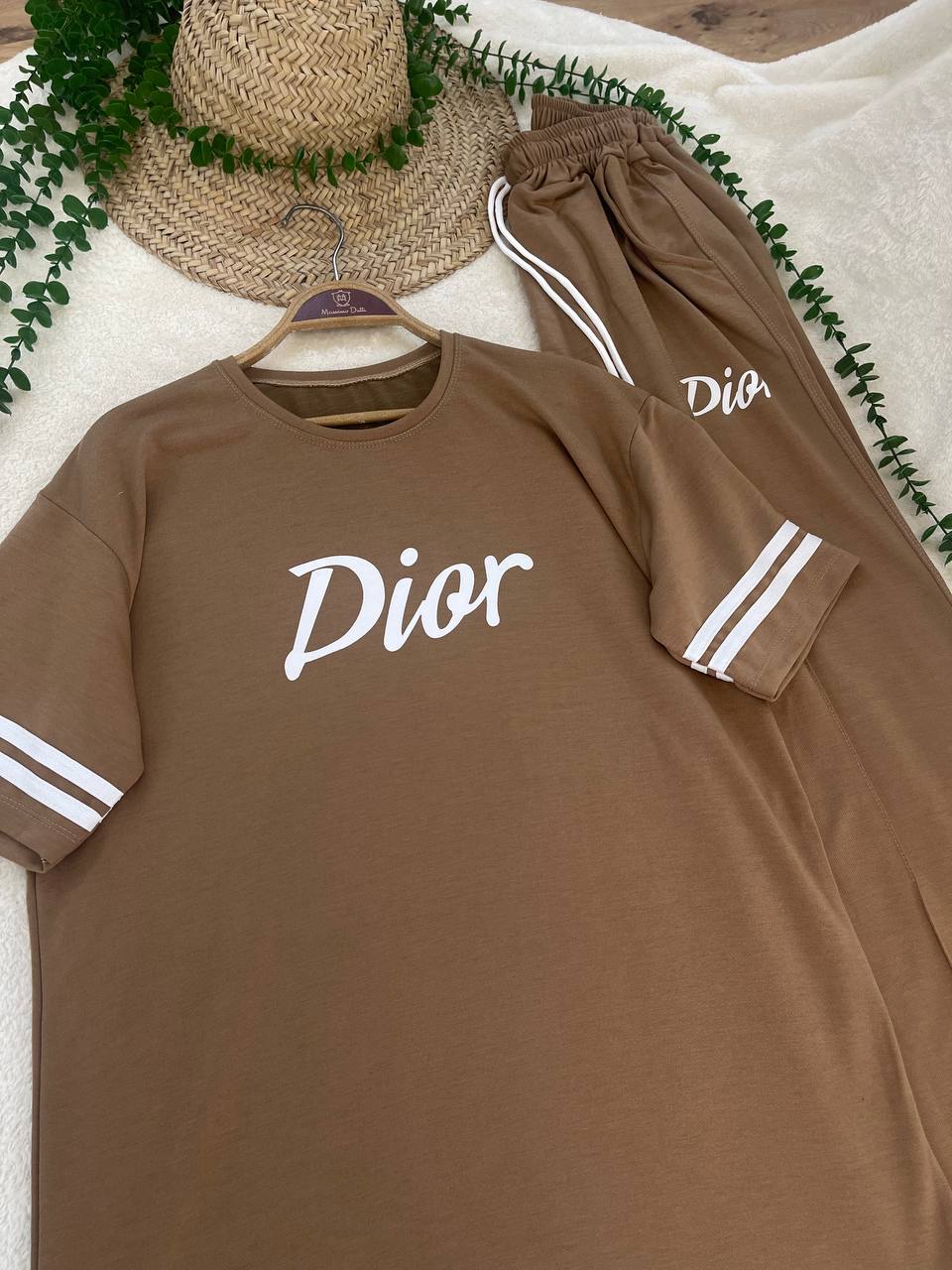 ست تیشرت شلوار Dior جنس دورس نخ پنبه