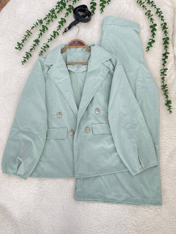 کت شلوار لینن تهمینه جنس لینن گرم بالا