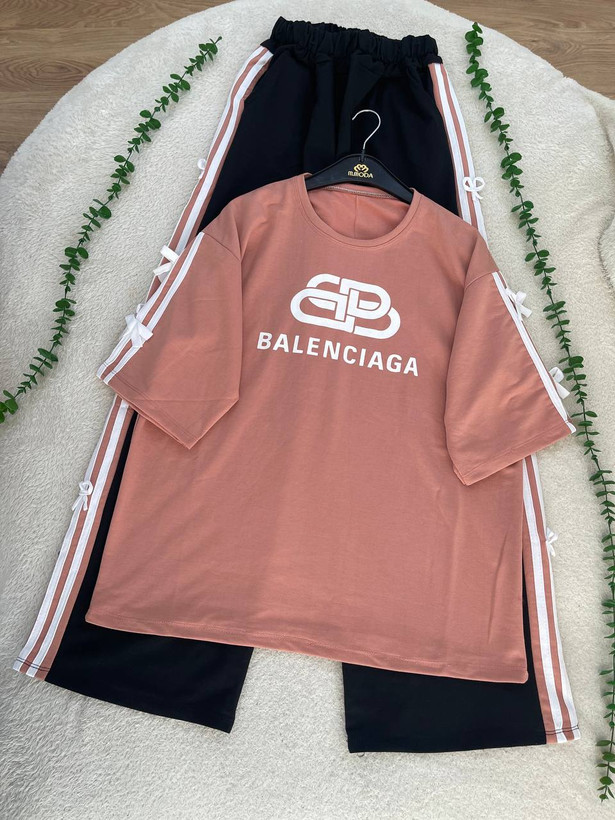 ست تیشرت شلوار بالنسیاگا رنگی جنس دورس گلکسی