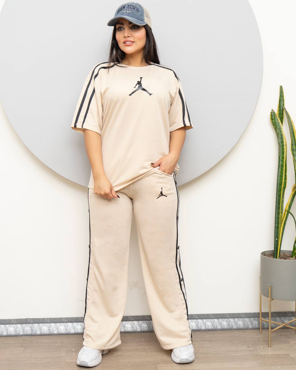 ست تیشرت شلوار زنانه Jordan کرم