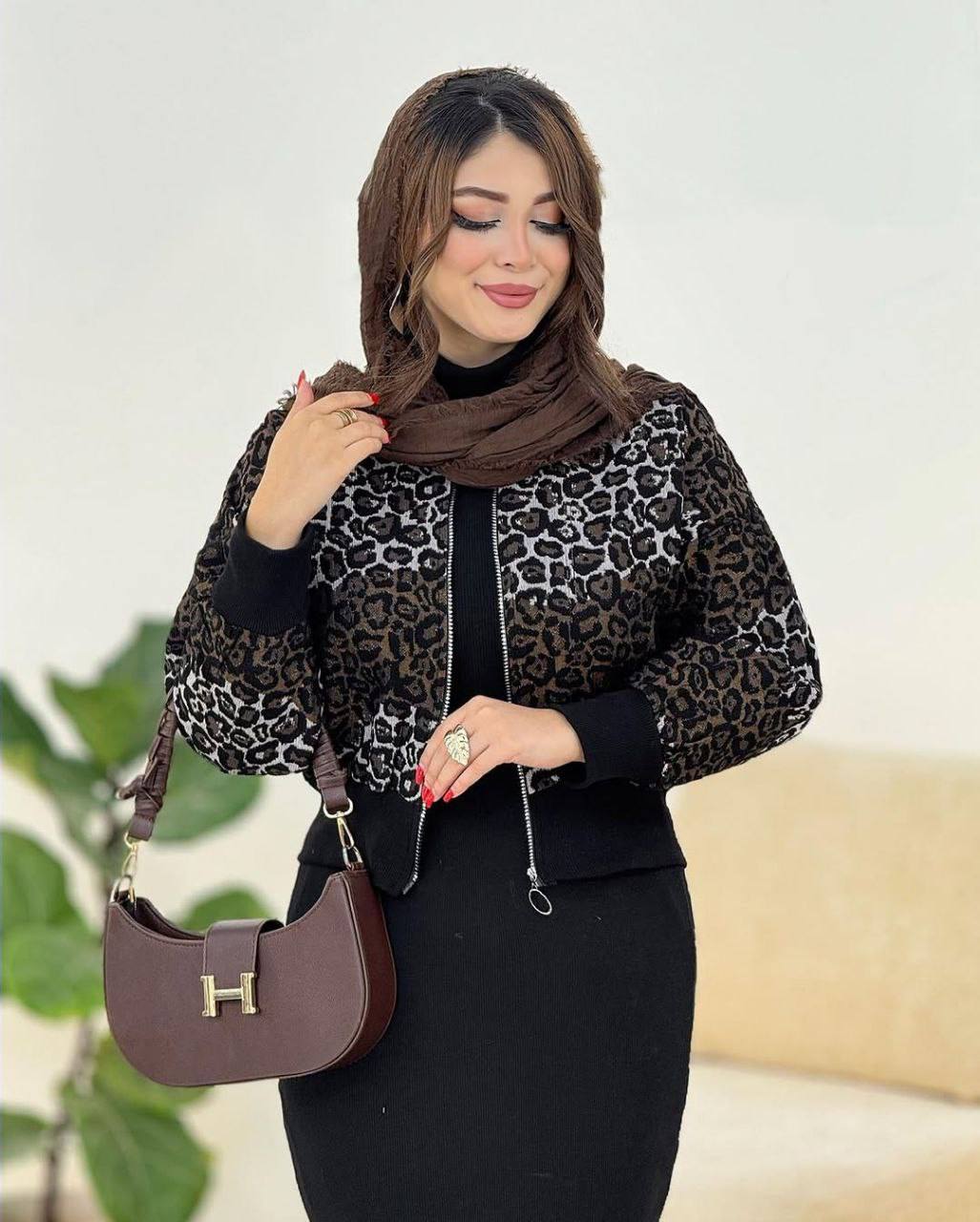 بامبر پلنگی شکلاتی زنانه، عکس تنخور